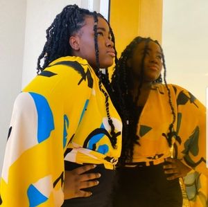 Meet your Posher, Simone